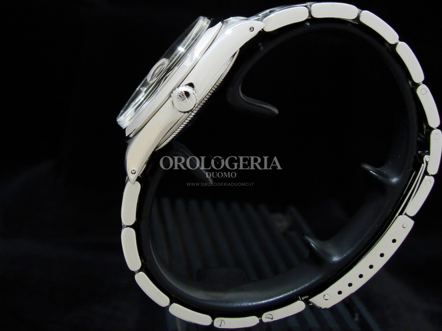 Rolex Rolex Oyster Perpetual Date Patined Ivory Dial - immagine 4
